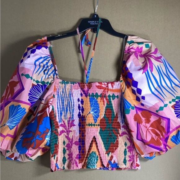 Simply Vera Vera Wang Tops - Simply Vera Vera Wang Pink Multi-Color Printed Puff Sleeve Crop Top